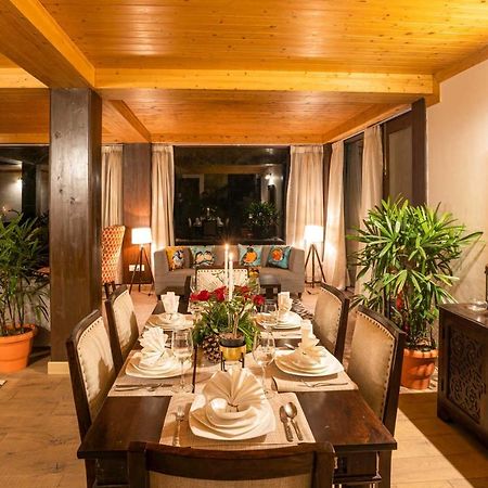 Stayvista At The Winter Line With Complimentary Breakfast Kasauli Exterior foto